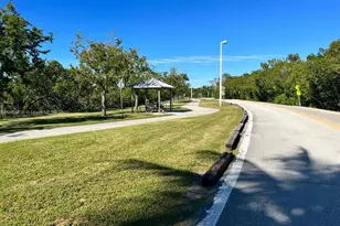 20930 SW 87th Ave, Cutler Bay, FL 33189 - Photo 19