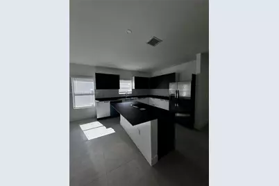 2541 NW 9th St #0, Fort Lauderdale, FL 33311 - Photo 9