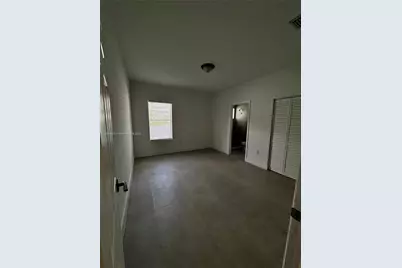 2541 NW 9th St #0, Fort Lauderdale, FL 33311 - Photo 7