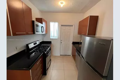 500 14th St #105, Miami Beach, FL 33139 - Photo 3
