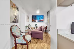 640 NE 160th St, Miami, FL 33162 - Photo 11