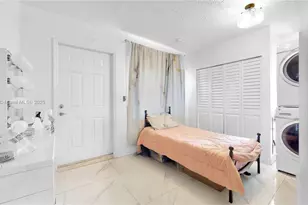 640 NE 160th St, Miami, FL 33162 - Photo 17
