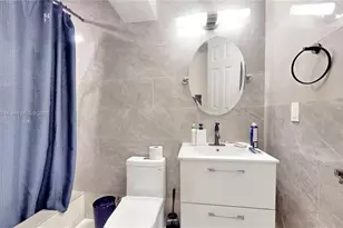 640 NE 160th St, Miami, FL 33162 - Photo 19