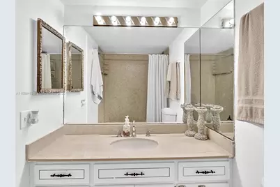 800 NE 195th St #716, Miami, FL 33179 - Photo 31