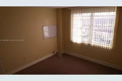 2750 NE 183rd St #2305, Aventura, FL 33160 - Photo 19