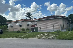 265 W 55th St, Hialeah, FL 33012 - Photo 1