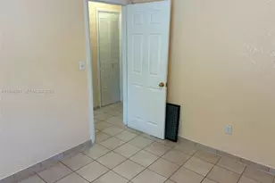 265 W 55th St, Hialeah, FL 33012 - Photo 45