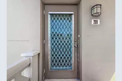 5001 NW 34th St #201, Lauderdale Lakes, FL 33319 - Photo 9