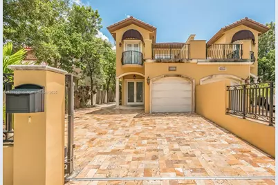 3065 Allamanda Street, Coconut Grove, FL 33133 - Photo 1