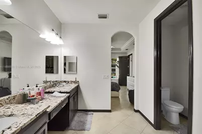 2677 Lambay Ct, Cape Coral, FL 33991 - Photo 35