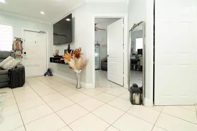 298 E 3rd St #102, Hialeah, FL 33010 - Photo 41