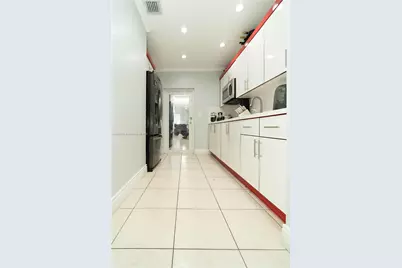 298 E 3rd St #102, Hialeah, FL 33010 - Photo 19