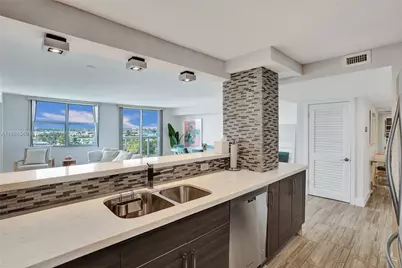 10000 W Bay Harbor Dr #PH23, Bay Harbor Islands, FL 33154 - Photo 29