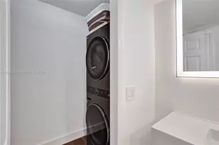 10000 W Bay Harbor Dr, Bay Harbor Islands, FL 33154 - Photo 11