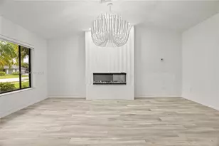 20847 Sugarloaf Ln, Boca Raton, FL 33428 - Photo 5