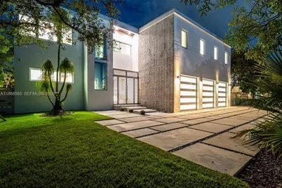 9101 SW 69th Ct, Pinecrest, FL 33156 - Photo 5