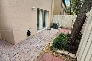 16111 NE Emerald Cove Rd, Weston, FL 33331 - Photo 17