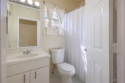 16111 NE Emerald Cove Rd #16111, Weston, FL 33331 - Photo 19