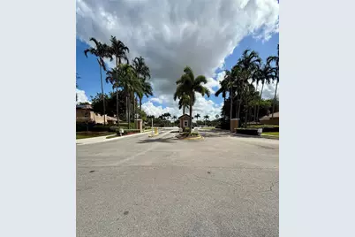 16111 NE Emerald Cove Rd #16111, Weston, FL 33331 - Photo 9