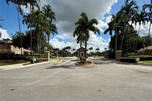 16111 NE Emerald Cove Rd, Weston, FL 33331 - Photo 9