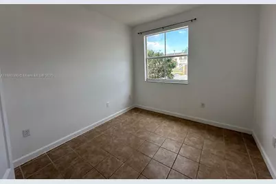 2524 SE 16th Rd #102, Homestead, FL 33035 - Photo 15