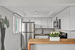 335 SW 20th St, Fort Lauderdale, FL 33315 - Photo 5