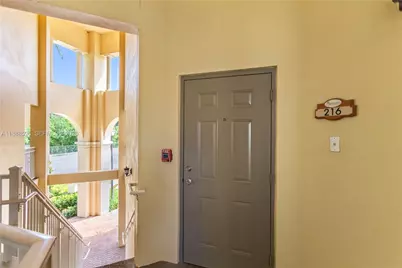 8999 NW 107th Ct #216-1, Doral, FL 33178 - Photo 5