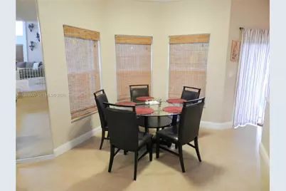 210 La Costa Ct, Weston, FL 33326 - Photo 9