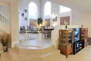 210 La Costa Ct, Weston, FL 33326 - Photo 7