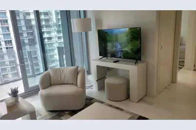 300 Biscayne Blvd Way #2908, Miami, FL 33131 - Photo 3