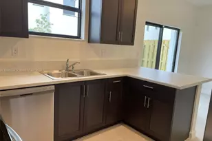 13419 SW 287th Ter, Homestead, FL 33033 - Photo 5