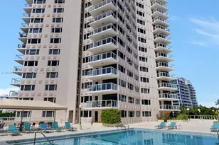 3000 Holiday Dr, Fort Lauderdale, FL 33316 - Photo 33