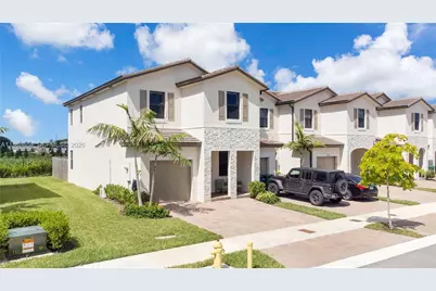 23512 SW 129th Path, Homestead, FL 33032 - Photo 5