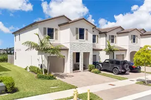 23512 SW 129th Path, Homestead, FL 33032 - Photo 5