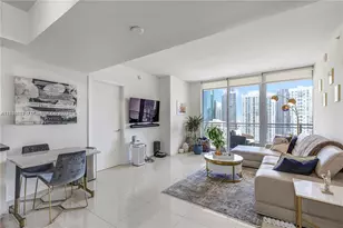 92 SW 3rd St, Miami, FL 33130 - Photo 9