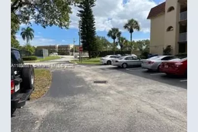 8285 Sunrise Lakes Blvd #202, Sunrise, FL 33322 - Photo 1