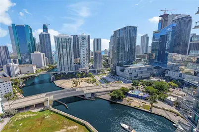 92 SW 3rd St #3012, Miami, FL 33130 - Photo 17