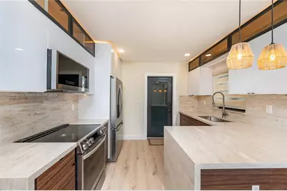 625 Miller Dr, Miami Springs, FL 33166 - Photo 15