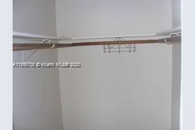 111 Golden Isles Dr #D10, Hallandale Beach, FL 33009 - Photo 23