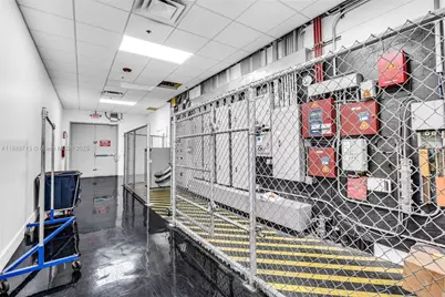 12800 NW 38th Ave, Opa-Locka, FL 33054 - Photo 15