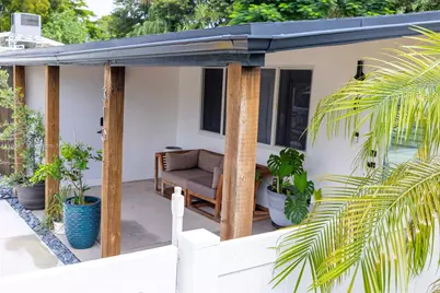 310 NE 12th Ave, Pompano Beach, FL 33060 - Photo 3