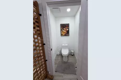 310 NE 12th Ave, Pompano Beach, FL 33060 - Photo 35