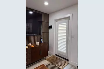 310 NE 12th Ave, Pompano Beach, FL 33060 - Photo 5