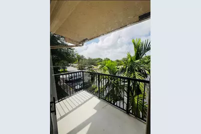 8821 Wiles Rd #305, Coral Springs, FL 33067 - Photo 9