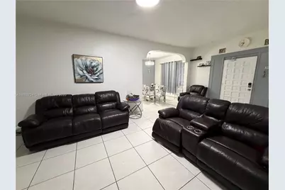 3320 NW 14th Ave, Miami, FL 33142 - Photo 13