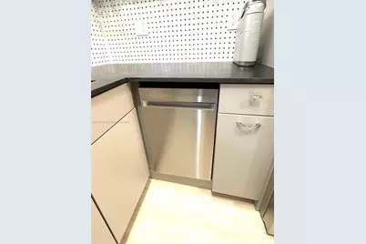 199 SW 12th Ave #404A, Miami, FL 33130 - Photo 27