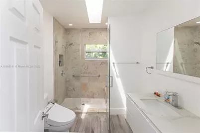 507 Hunting Lodge Dr, Miami Springs, FL 33166 - Photo 85