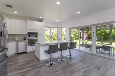 507 Hunting Lodge Dr, Miami Springs, FL 33166 - Photo 1