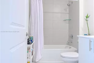 4260 NW 82nd Ave, Doral, FL 33166 - Photo 33