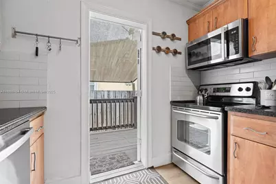 1636 Arthur St, Hollywood, FL 33020 - Photo 23